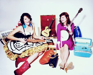 2017 SweaterSetPressPhoto